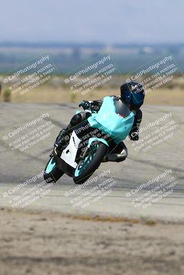 media/Jun-14-2025-Lets Ride (Sat) [[c36d48699a]]/B Group/1120am (Grapevine)/